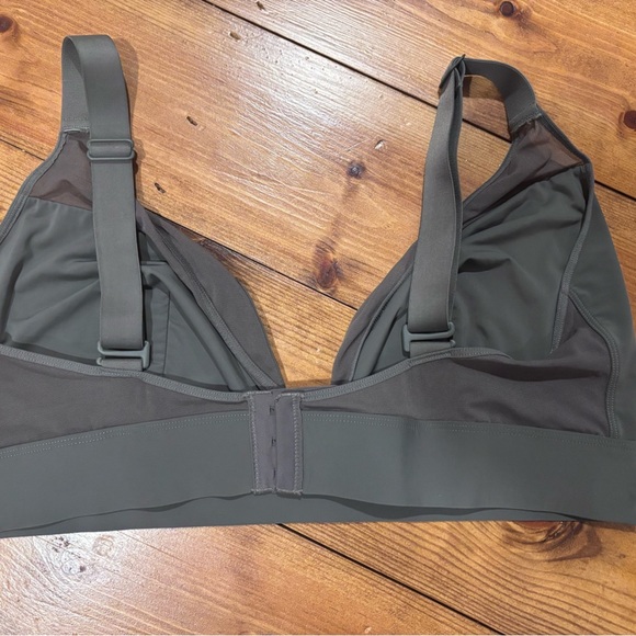 Bra Bundle - 2 Parade bras, 38DD/E, 38DDD/F - Picture 4 of 7